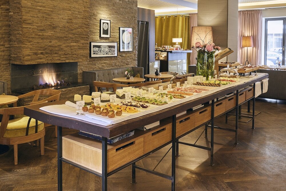 Фото Cortiina Hotel