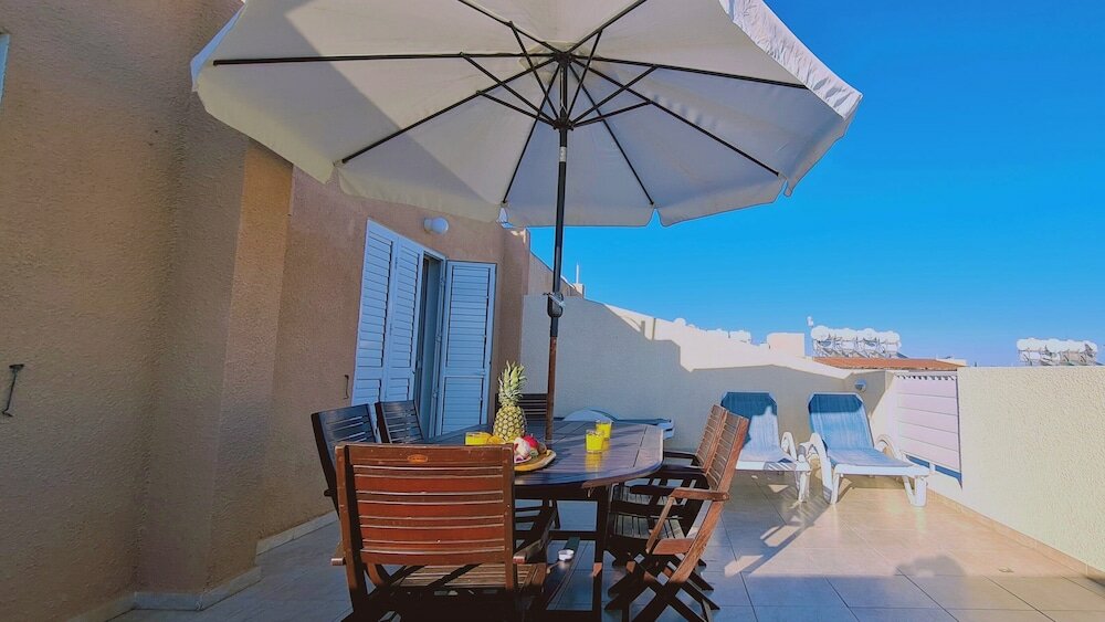 Фото SunShine Apartment by Stay BnB