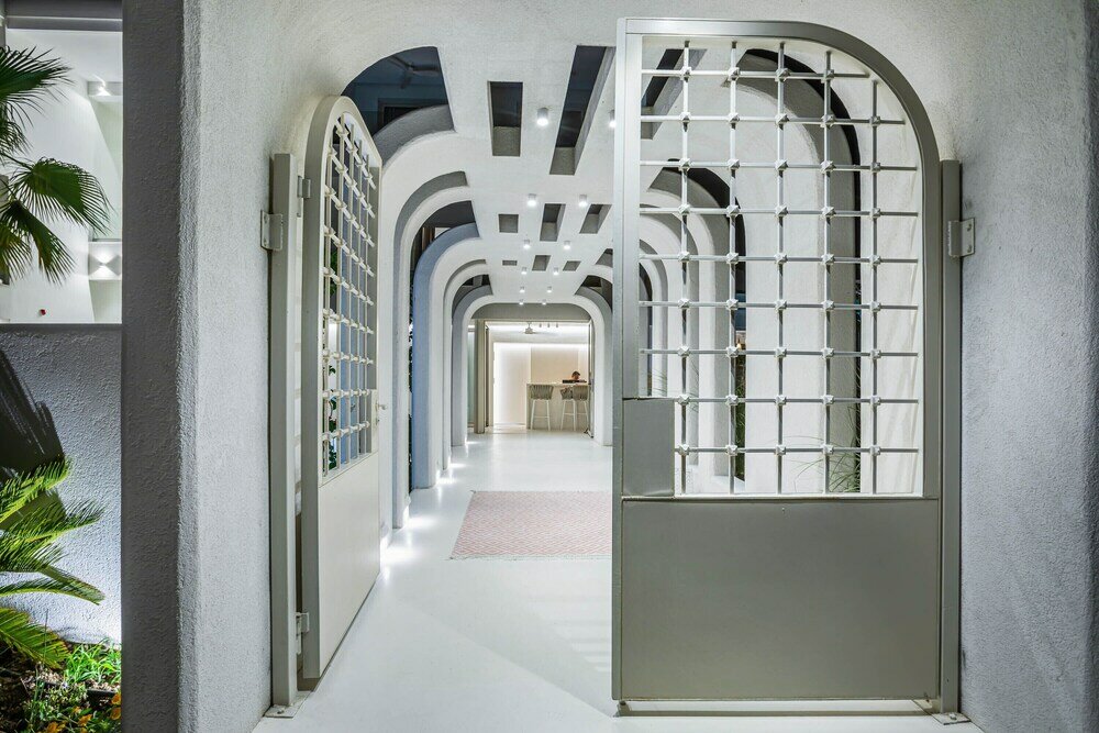 Фото Cocoons Luxury Suites & Villas