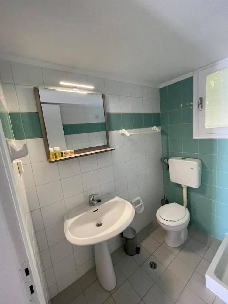 Фото Coralli Beach Hotel