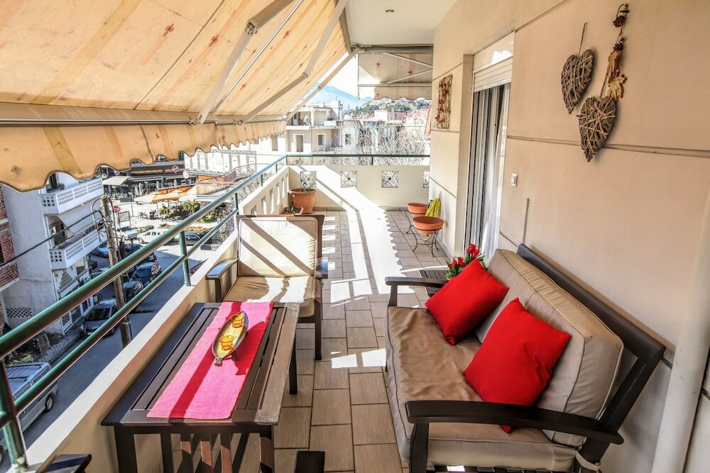 Фото Grand Meteora Central Luxury Apartment