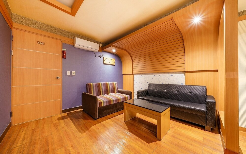 Фото Pyeongchon Coa and 2060