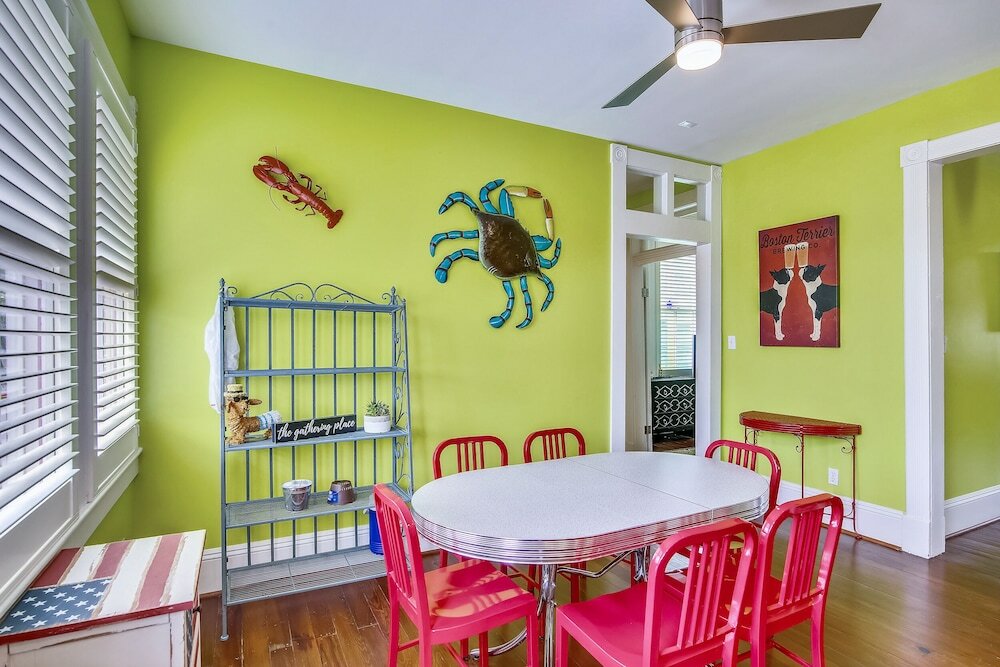 Фото Abfab Seaside Cottage