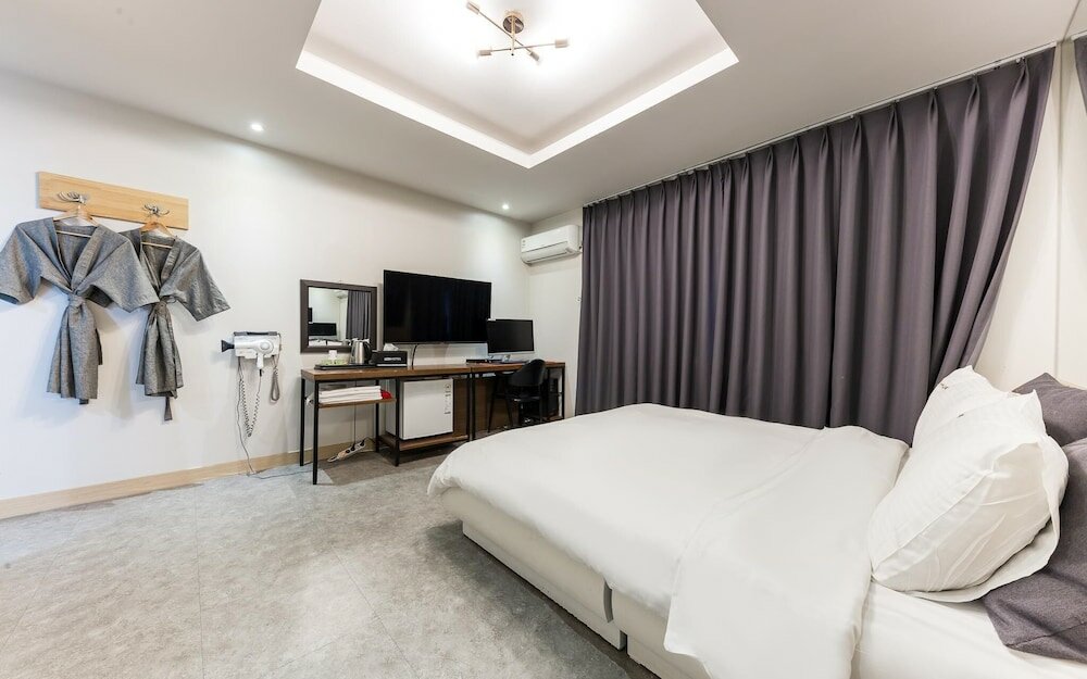 Фото Daejeon Look