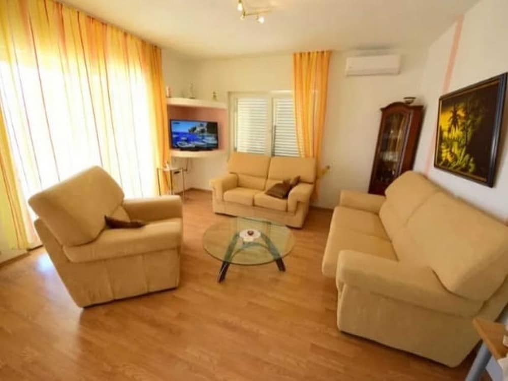 Фото Apartment Mila