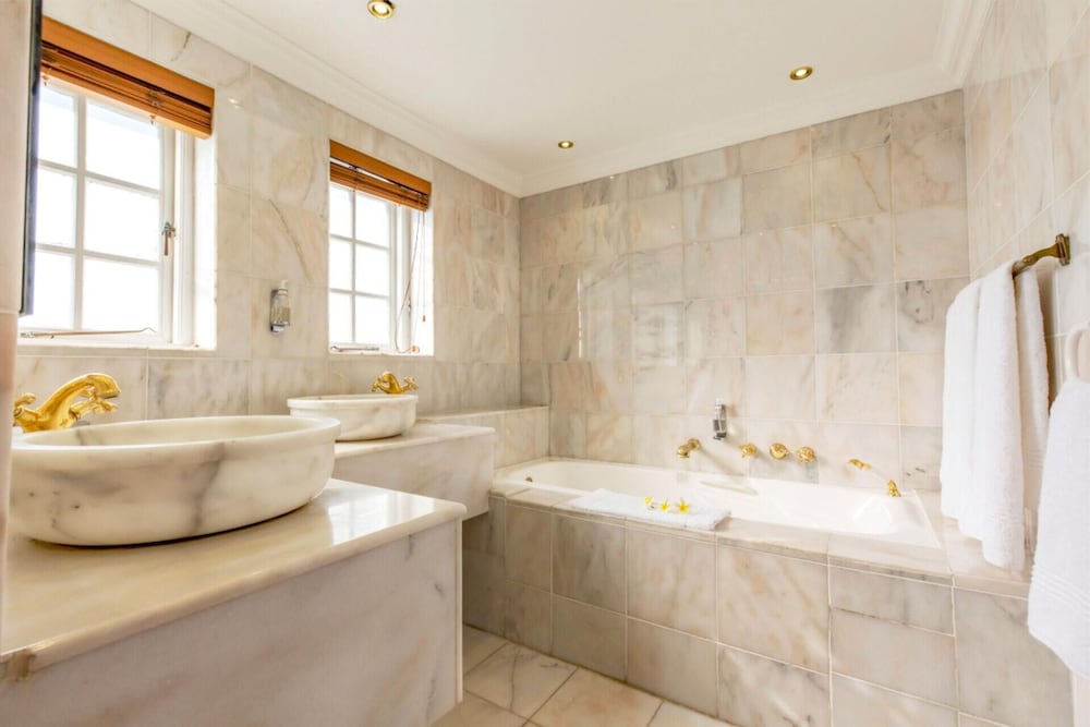 Фото Stillness Manor & SPA