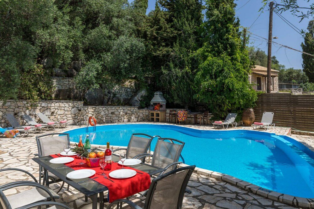 Фото Villa Xanthipi