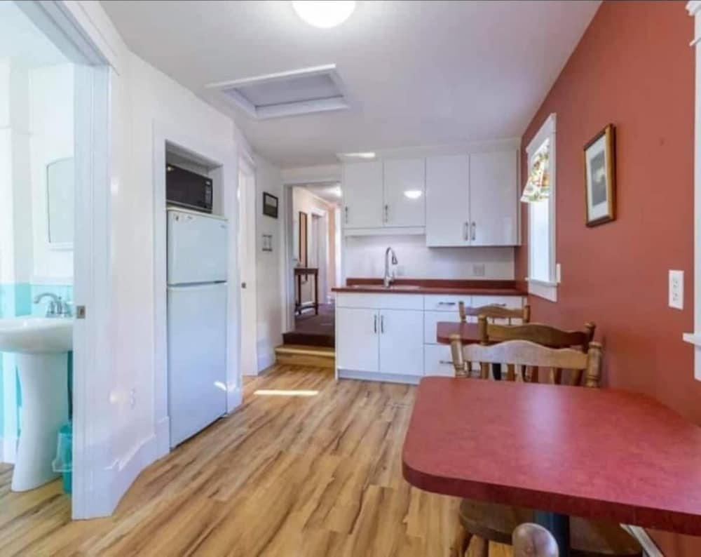 Фото Sunny Home B&b