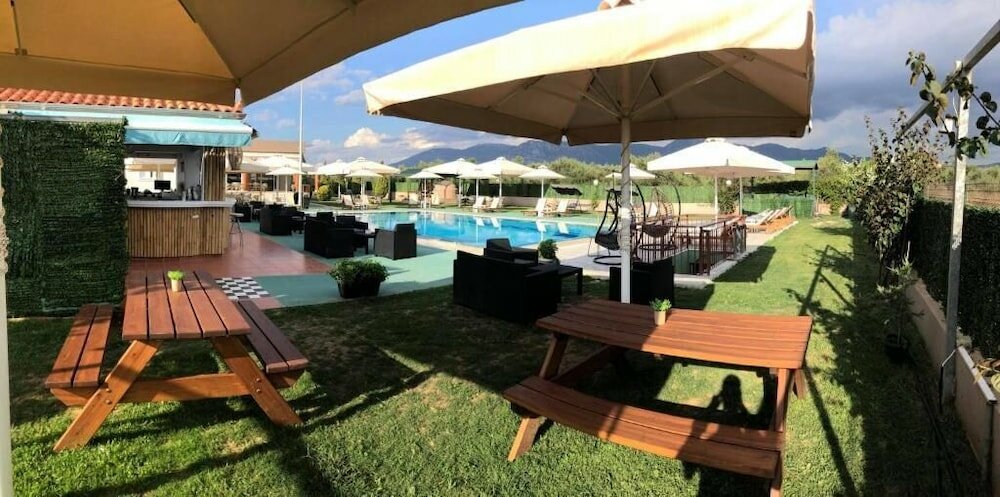 Фото Stomio Villague