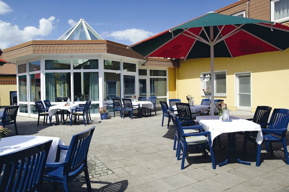 Фото Avalon Hotelpark Königshof