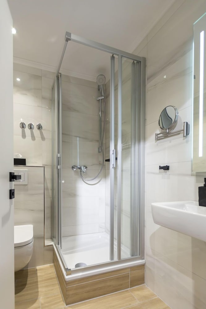 Фото Delphi Hotel & Restaurant