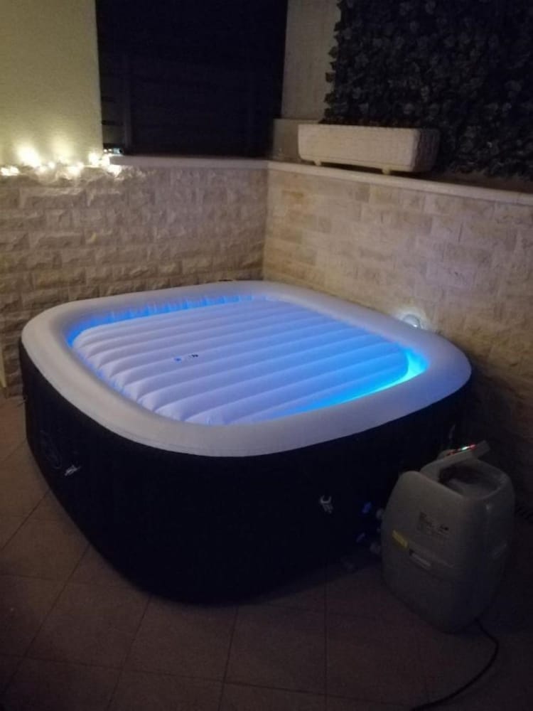 Фото Ivan - With Jacuzzi - A1