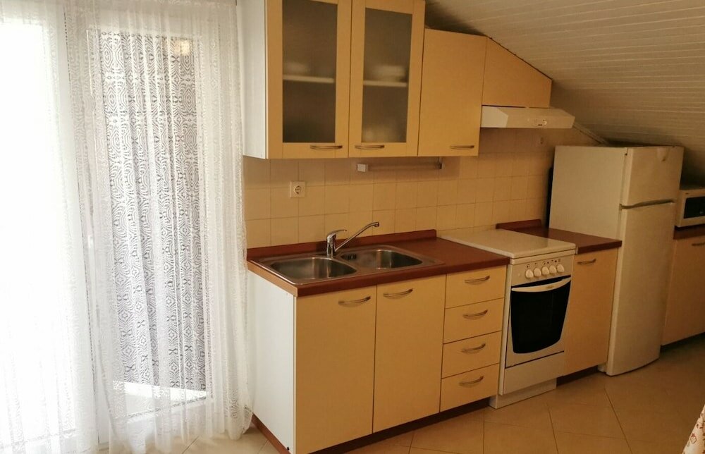 Фото Mate - Free Parking - A4