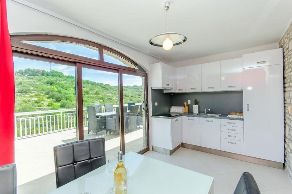 Фото Star - With Swimming Pool - A5