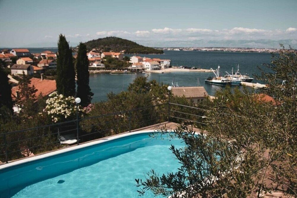 Фото Novis - Close to the sea - A1 Ana