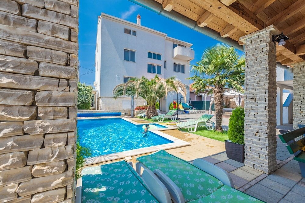 Фото Tomo - Open Pool and Pool for Children - A4