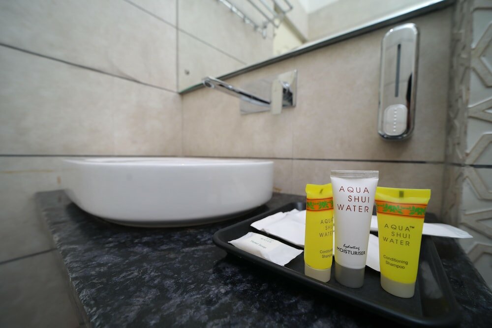 Фото Dewdrop Shankh