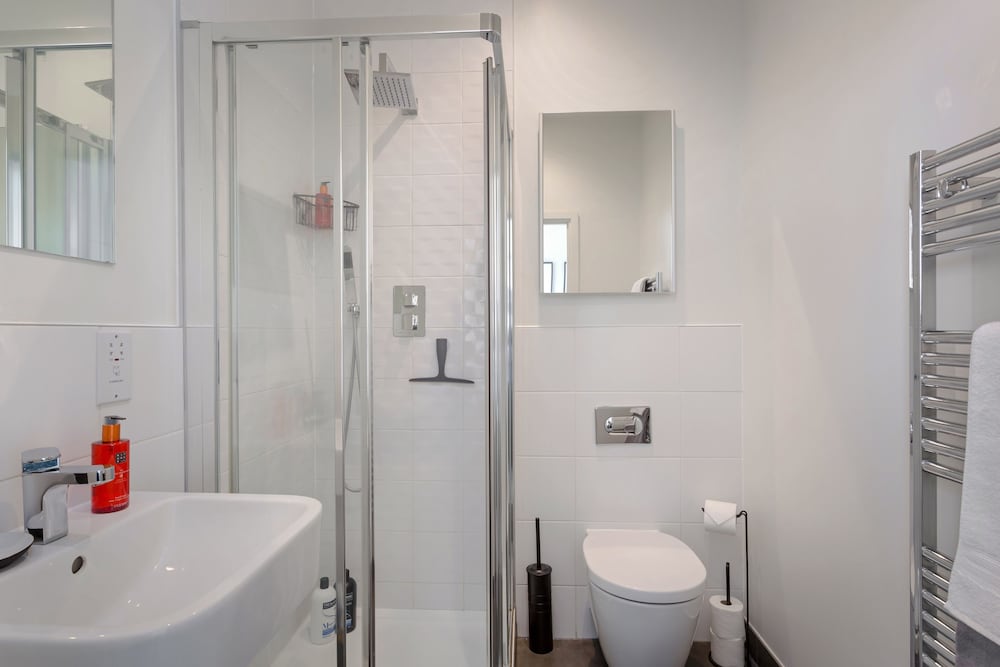 Фото Luxury Serviced Apartments Stevenage, Hertfordshire
