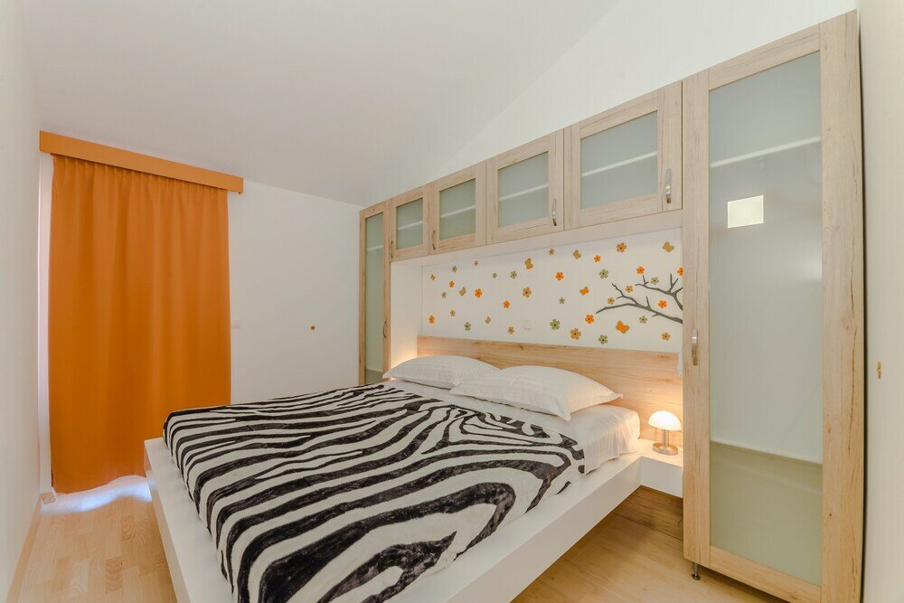 Фото Villa Lusia - Modern villa with pool