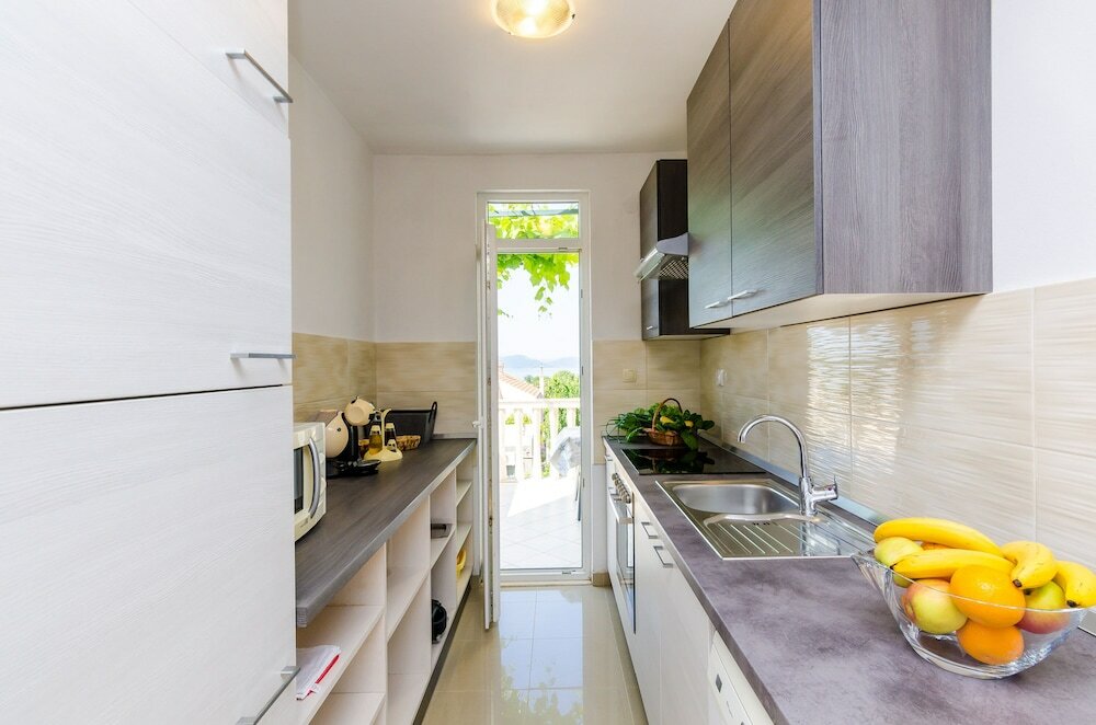 Фото Apartments & Rooms Maždin