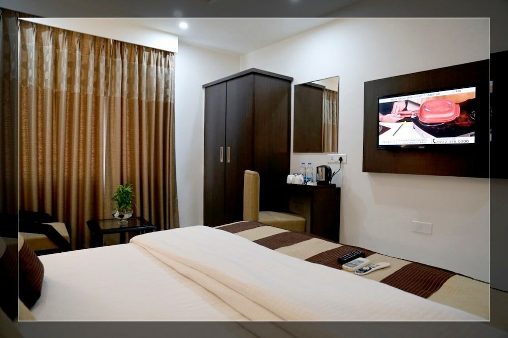 Фото Hotel Krishna by KeyMagics