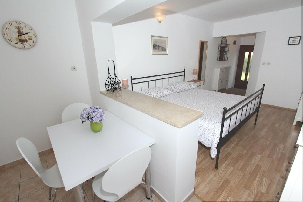 Фото Apartments Mirela