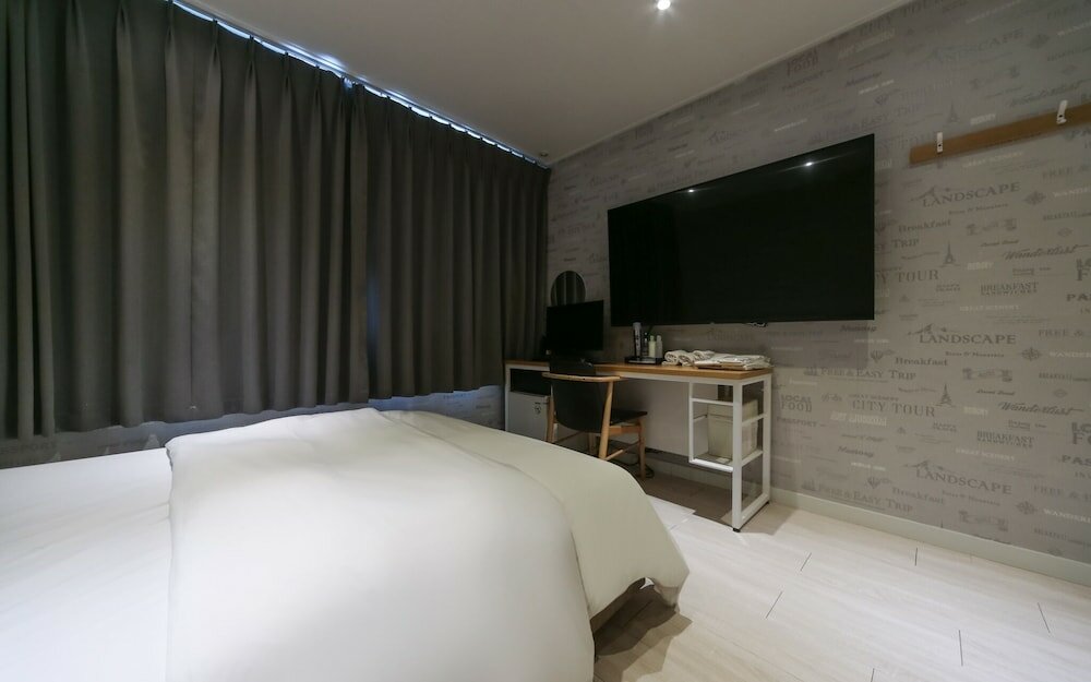 Фото Pohang Yeongildae Bb