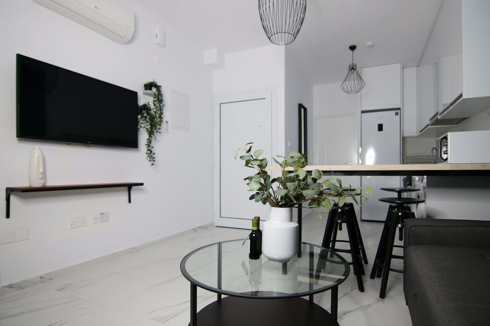 Фото Phaedrus Living: Seaside Romantic Flat Limnaria123