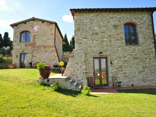 Гостиница Splendid Holiday Home in Rignano Sull'arno-fi With Garden