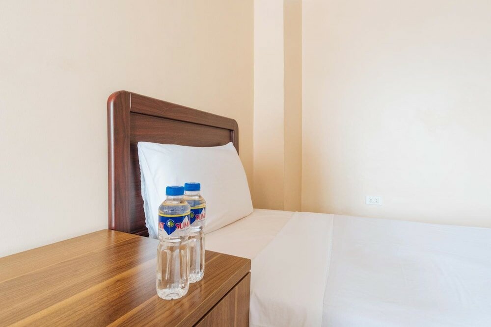 Фото Dechmark Hotel