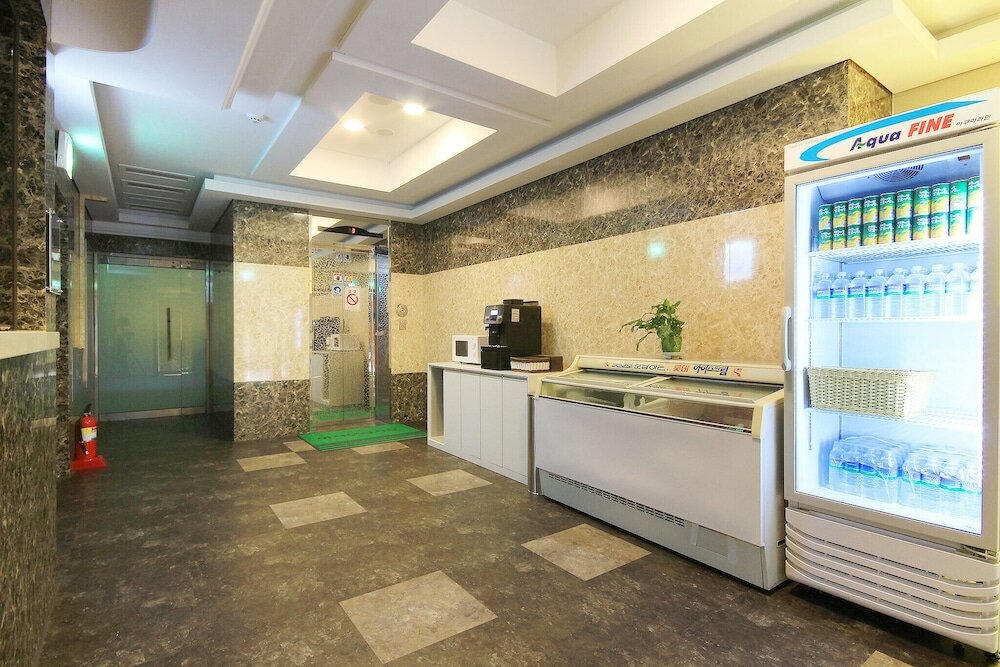 Фото Gwangju Sangmu Castle