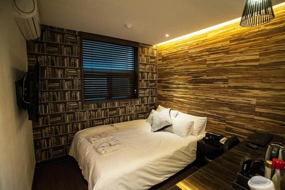 Фото Suwon Station The Byeol