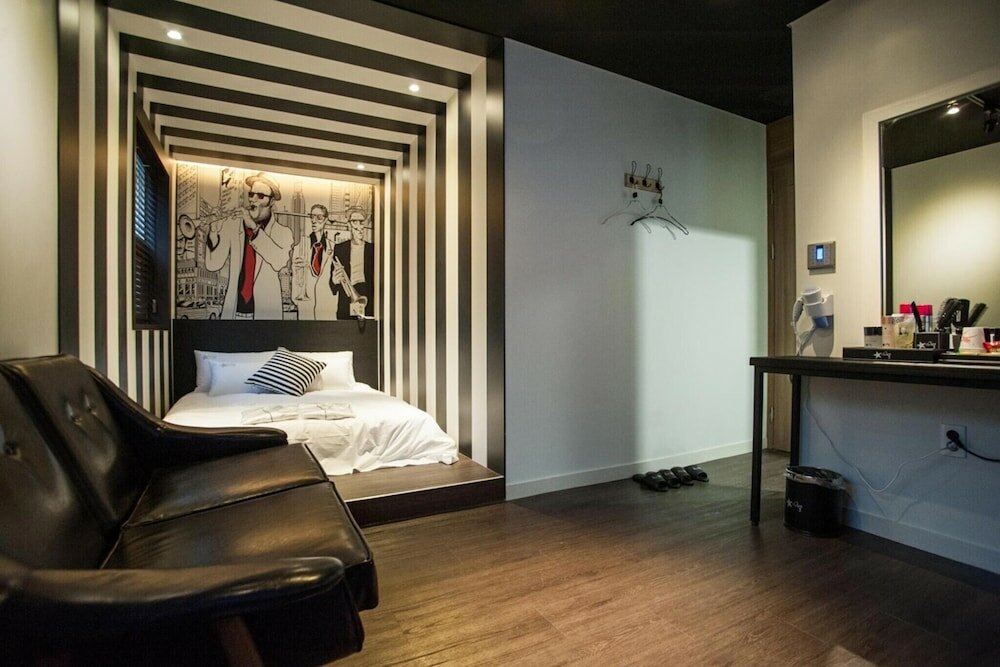 Фото Suwon Station The Byeol