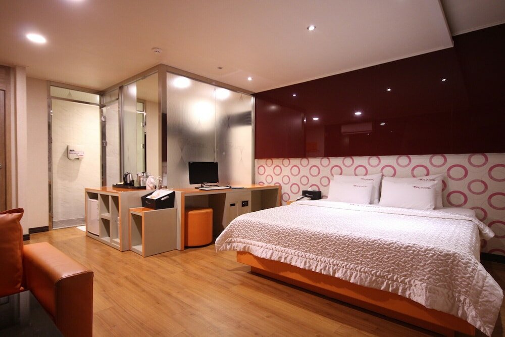 Фото Changwon Masan Hapseongdong Wa