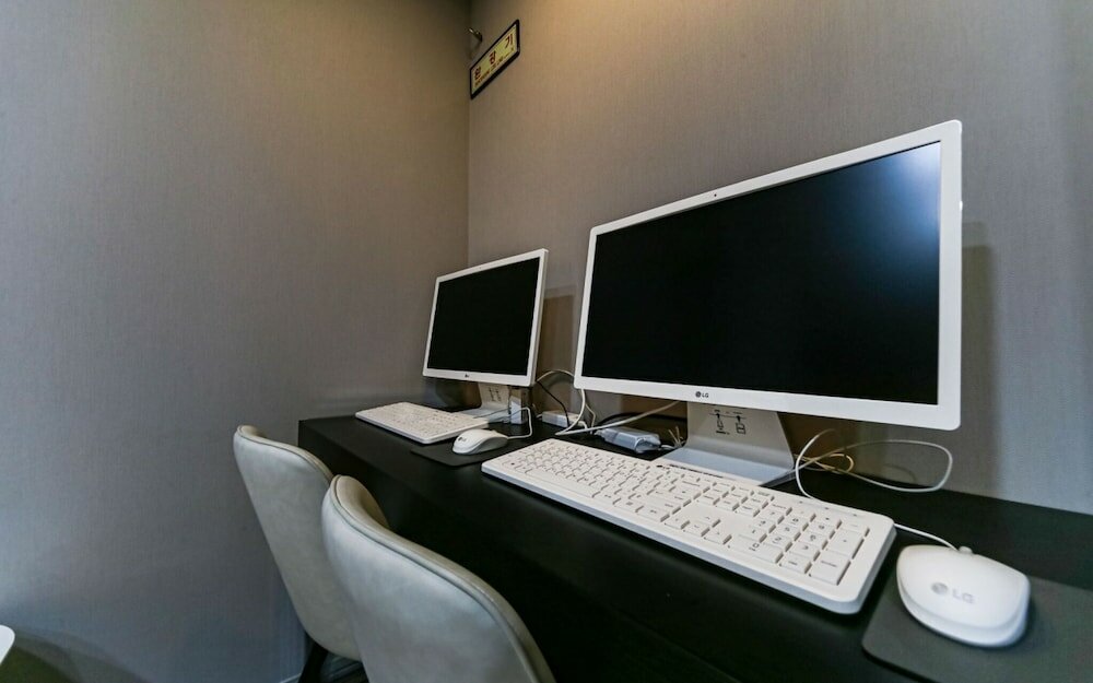 Фото Changwon Boutique Hotel Gung