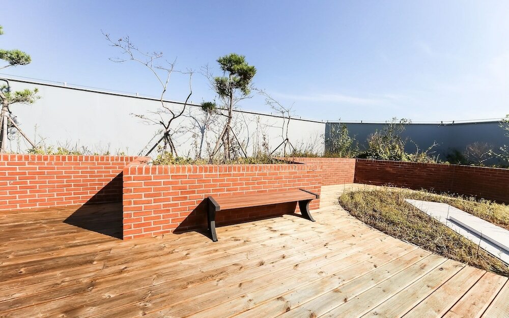 Фото Changwon Jinhae Yongwon Hotel The K