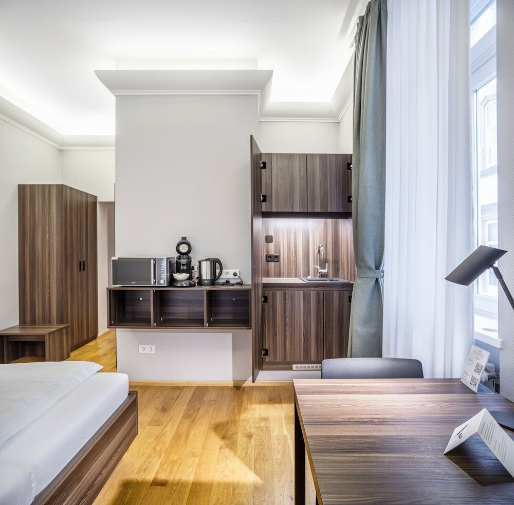 Фото Апарт-отель Living-World