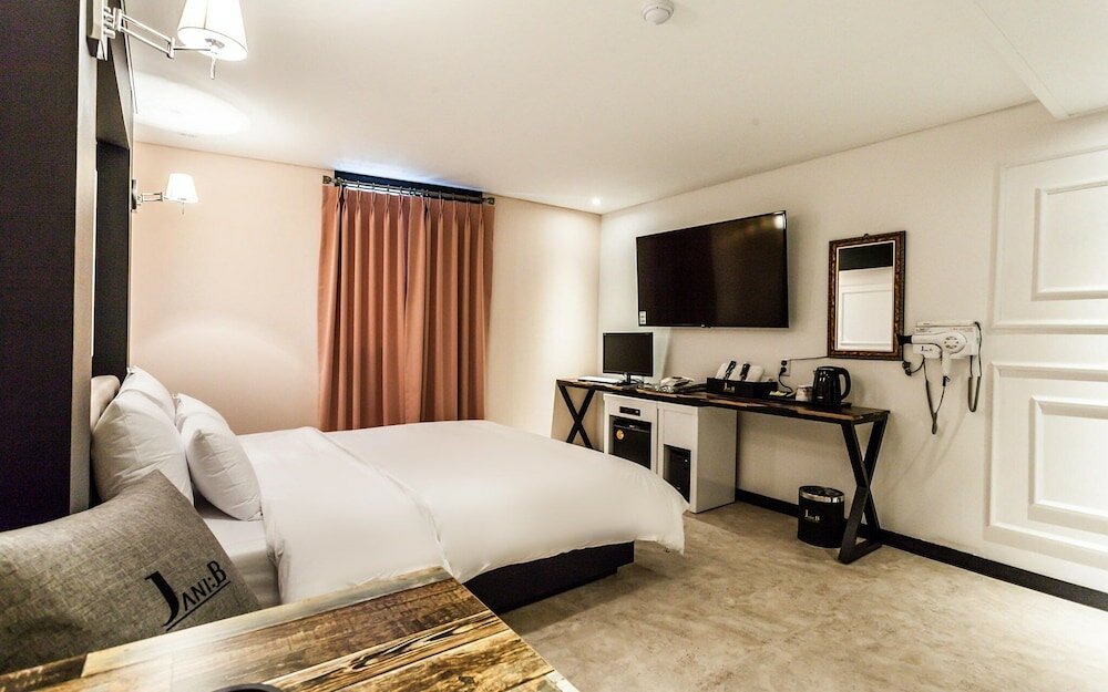 Фото Suwon Johnny B