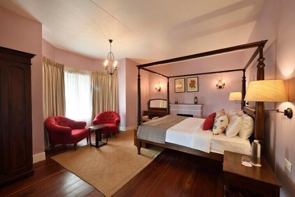 Фото Amã Stays & Trails Tea Estate Bungalows, Munnar