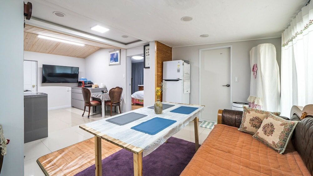 Фото Gyeongju Nenugnam20 Hanok Pension