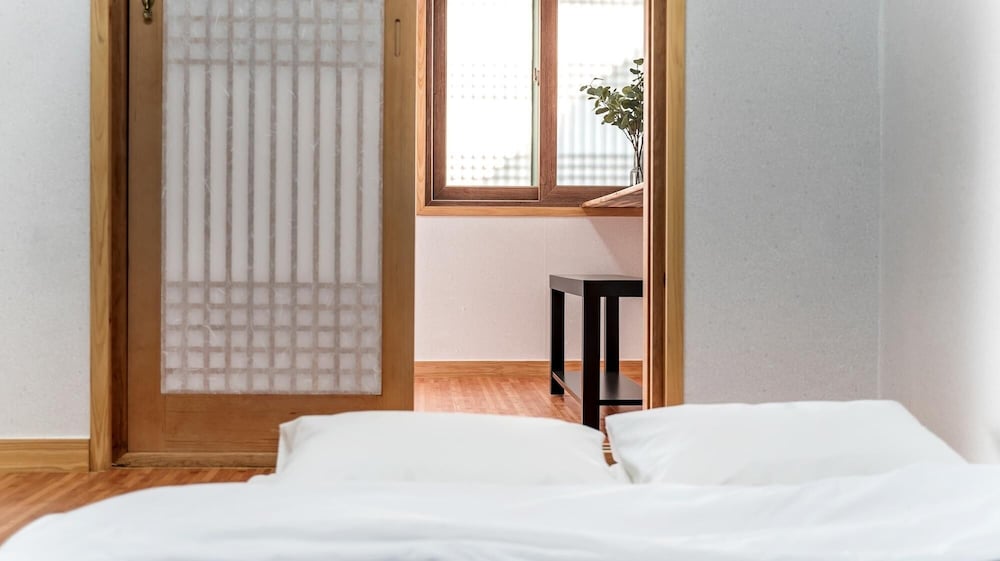 Фото Gyeongju Nenugnam20 Hanok Pension