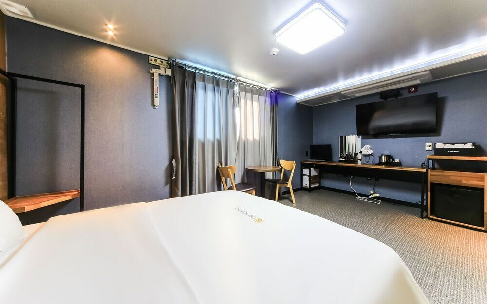 Фото Geoje Jangseungpo Yangpa