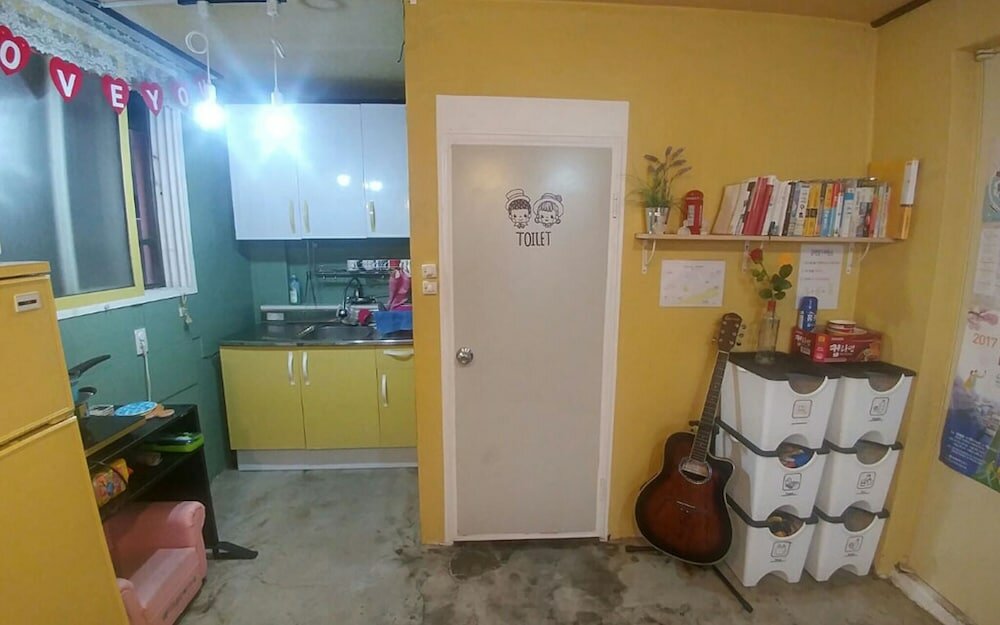 Фото Daejeon Sky Garden Guest House