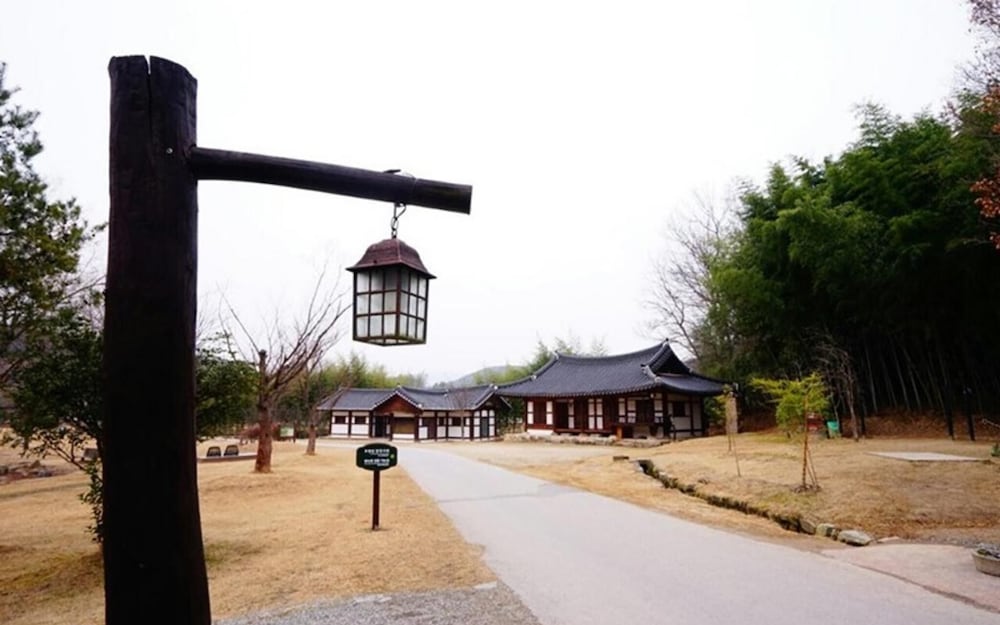 Фото Damyang Dambit Pension