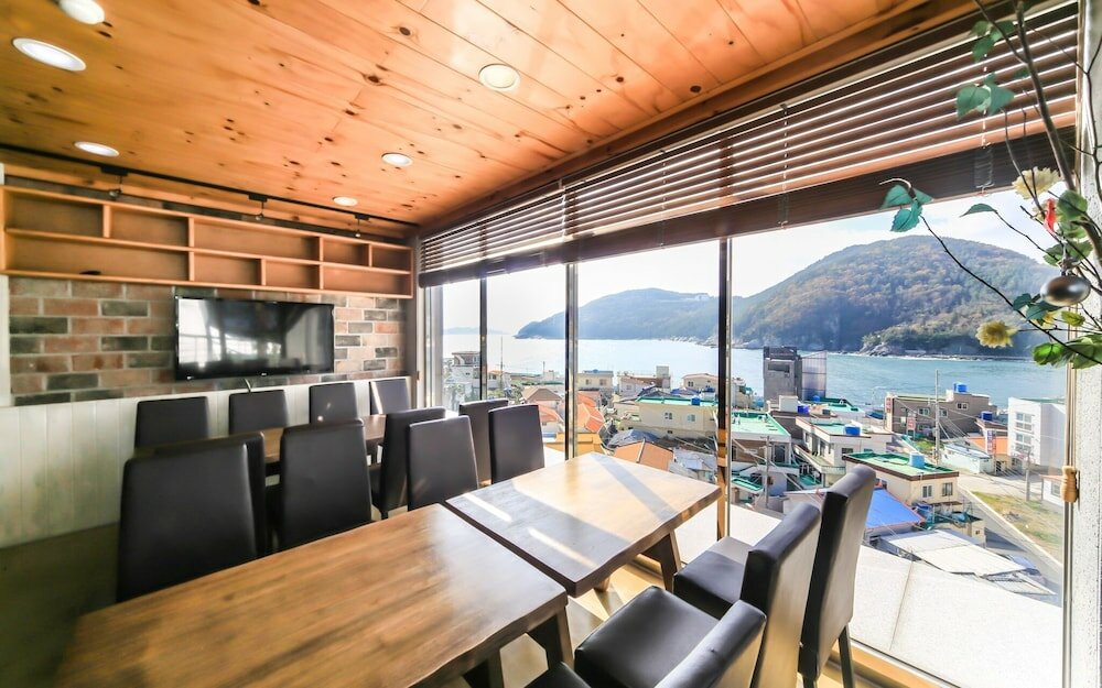 Фото The Lux Tourism Hotel Geoje