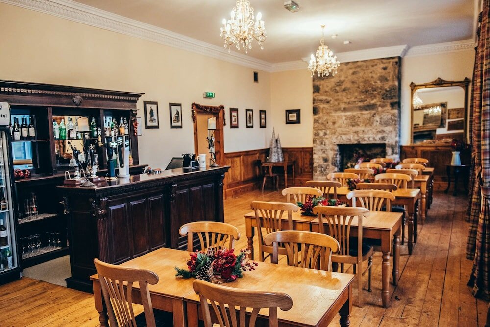 Фото Star and Garter Hotel