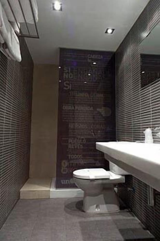 Фото 212127804498