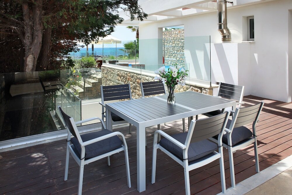 Фото Paradise Cove Beach Villas