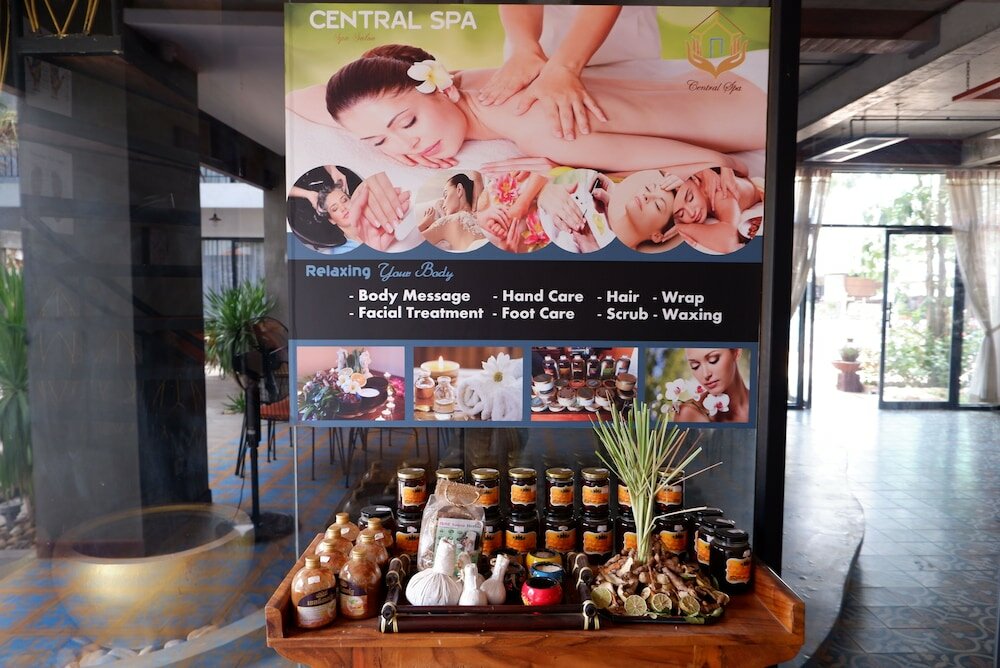 Фото Central Privilege Hotel