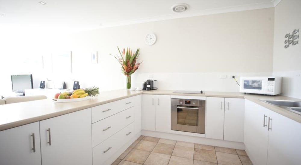 Фото The Bluff Resort Apartments